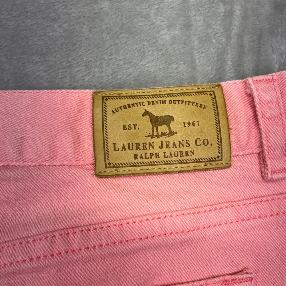 Lauren Jeans Co. Pink Denim Capri Pants Gold Button Coral Crop Sz 14P Fits 33.5" - Picture 8 of 11